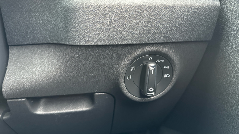 Skoda Karoq 1.5 TSI SE L 5dr Petrol Estate